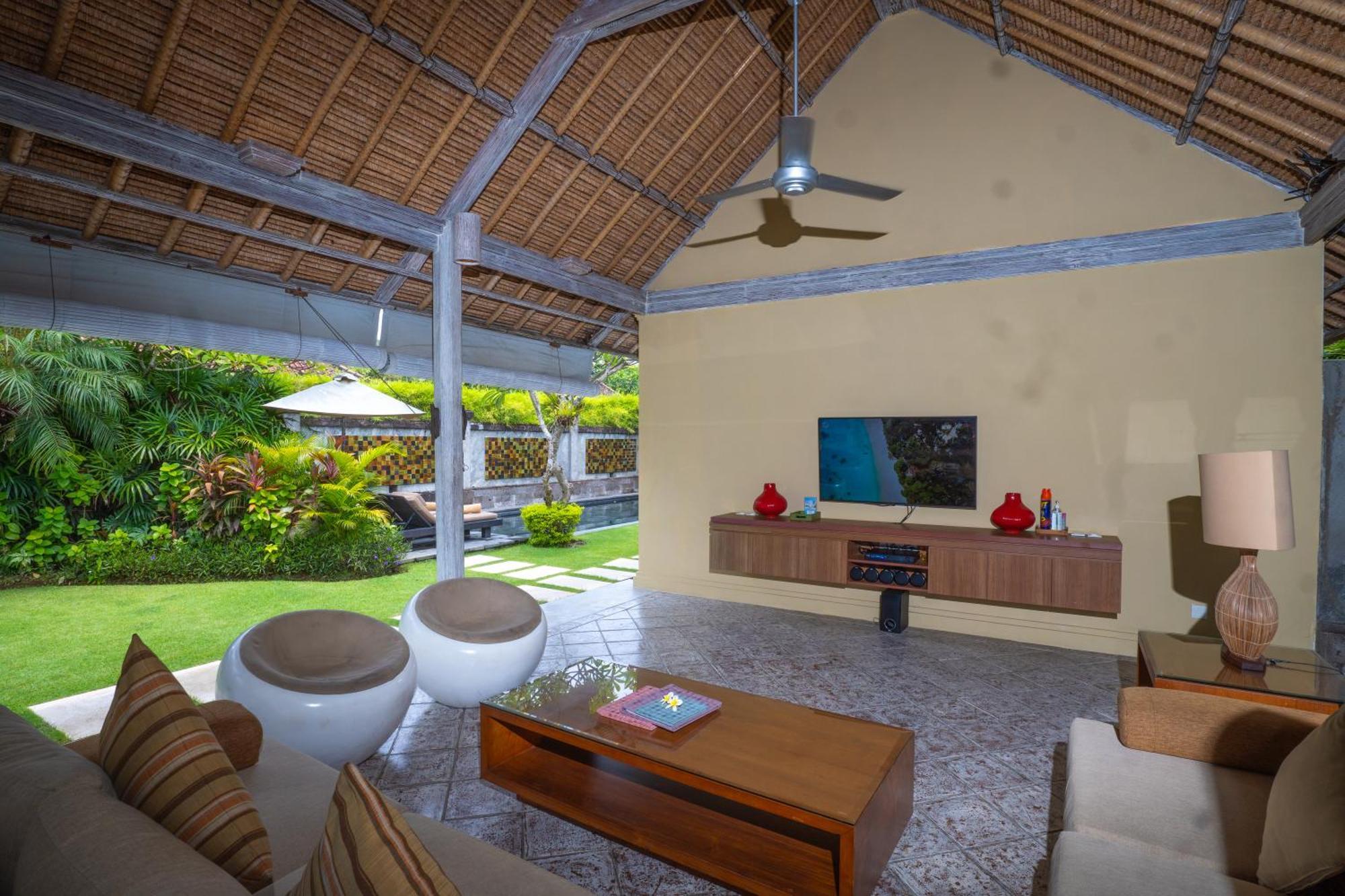 Serene Villas Семіньяк Екстер'єр фото