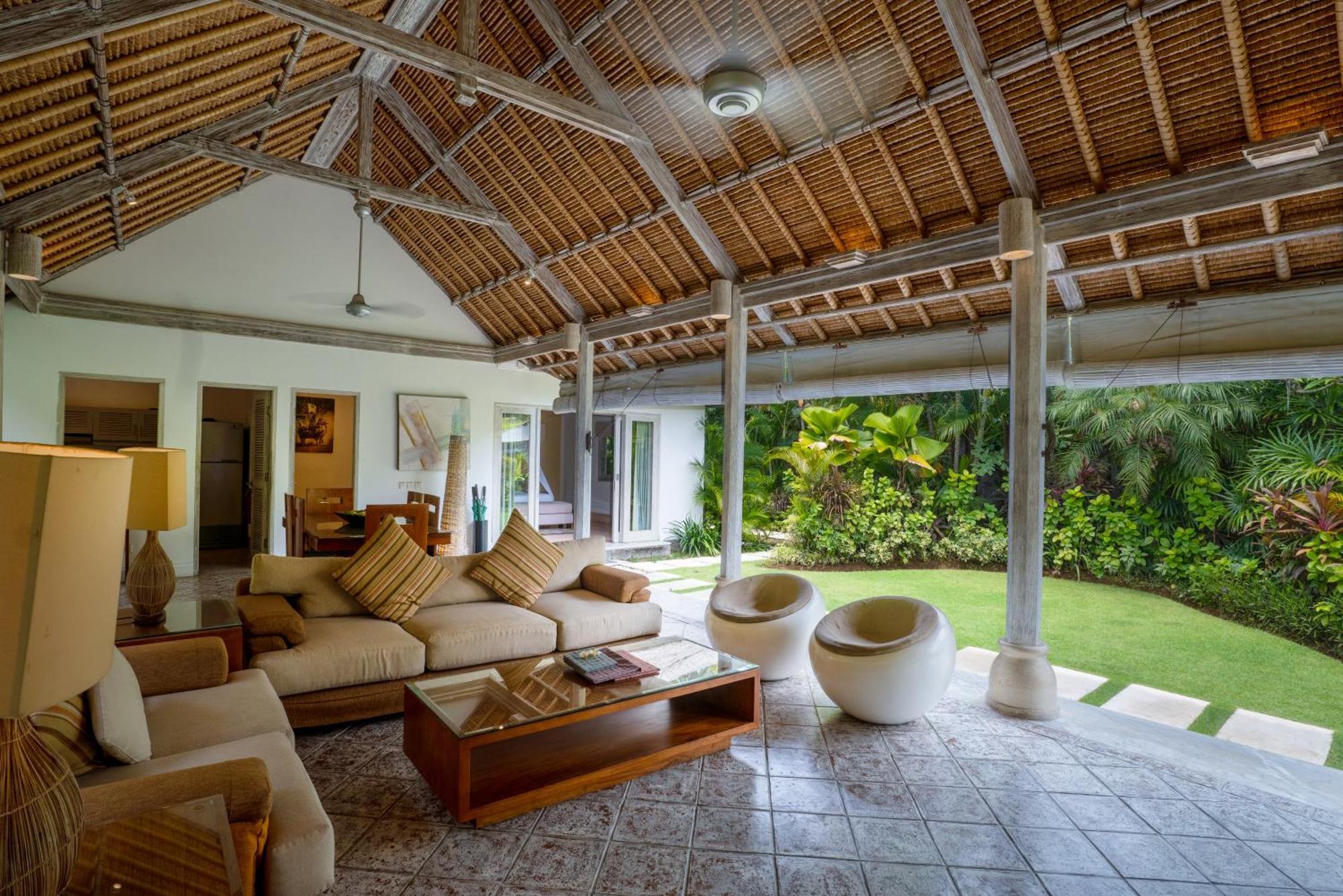 Serene Villas Семіньяк Екстер'єр фото